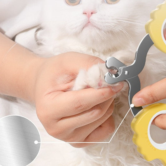 MacaPaws™ Pet Nail Clippers Product information: Product size: 100mm*100mm Color: Lemon yellow - flat head, lemon yellow - elbow type, lake blue - flat head, lake blue - elbow type, ivory white - flat head, ivory white - elbow type Specification: For cats