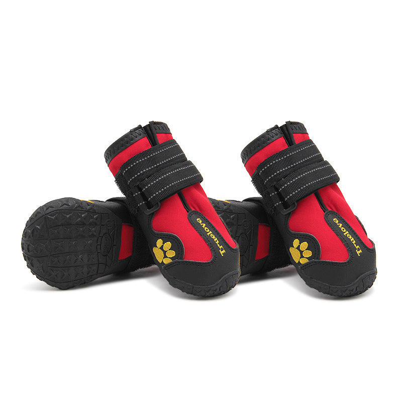 PawGrip™ Big Dog Boots Overview： Double velcro closure, p reventing dogs from dropping shoes. Freely adjust, e asy to put on and take off. Waterproof and luminous. Specifications: size long width 1 number 5.8 CM 3.5 CM 2 number 6.0 CM 4.0 CM 3 number 6.2