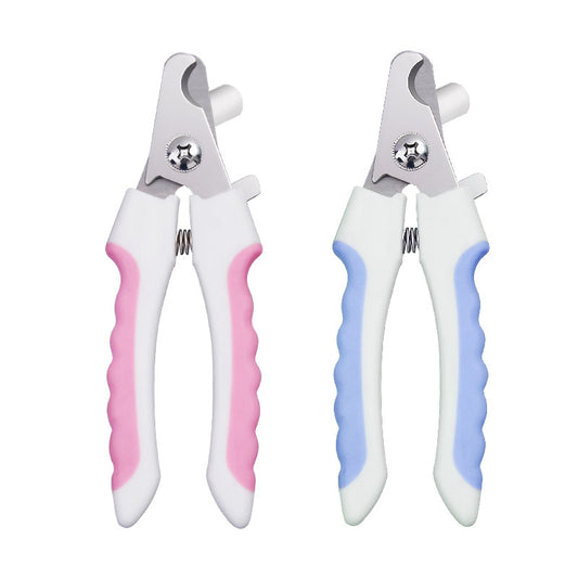 ClipMate Pet Nail Clippers Overview: 1. One-step cut: Pet nail clippers made of high-quality stainless steel sharp blades are strong enough to clamp the pet's nails quickly and cleanly with only one cut. The half-moon design is more suitable for pet nail