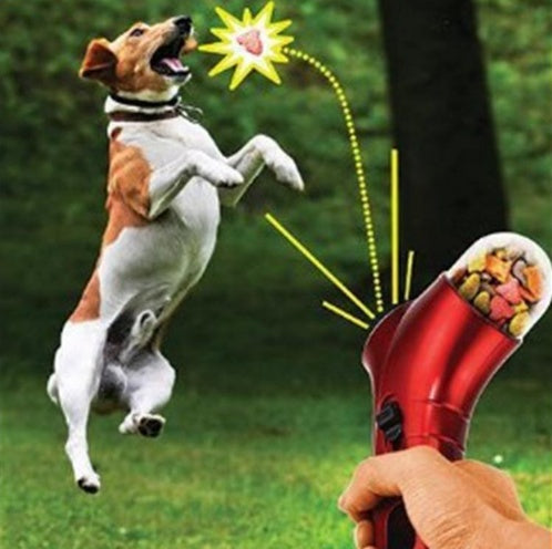 PawZap Treat Launcher Overview: It comes with a wrist strap, that makes it very portable. The handle is designed to give you a comfortable grip. Perfect for dogs and cats, easy to load and fun to use. This toy is great interactive fun for you and your dog