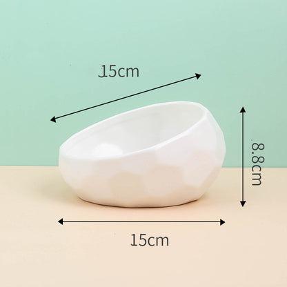 FurBowl Pet Basin Overview: The shape of the bottle mouth is simple and unique. The classic and simple color is simple but worth savoring Gorgeous and noble, with high ornamental and aesthetic value. Product information: Material: Ceramic Specifications: