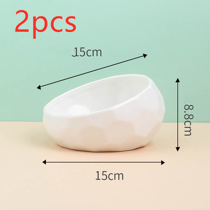 FurBowl Pet Basin Overview: The shape of the bottle mouth is simple and unique. The classic and simple color is simple but worth savoring Gorgeous and noble, with high ornamental and aesthetic value. Product information: Material: Ceramic Specifications: