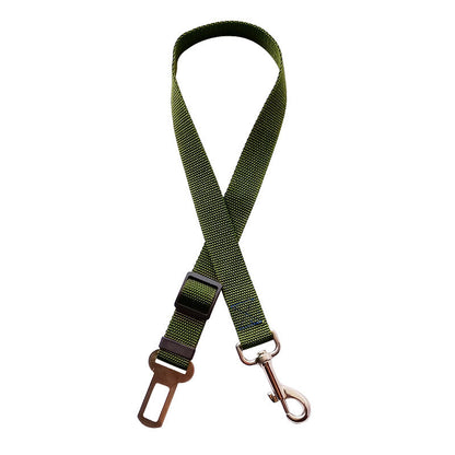 SafeRide Overview: Keep you and your dog/cat safe while driving. The pet can sit, lay or stand comfortably in the car. Made of high-quality nylon fabric to ensure safety, features the solid zinc alloy swivel snap and metal buckles guarantee extra durabili