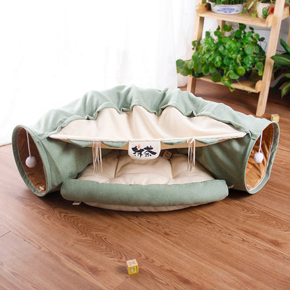BunnyMaze – Foldable Pet Tunnel & Cozy Bed Combo Overview 1. High-quality material: Polyester keeps your cat comfortable and durable. 2.Collapsible: Easily folded up and can carry to outside. 3.With a mat for the cat to sleep. Specification Name of Produc