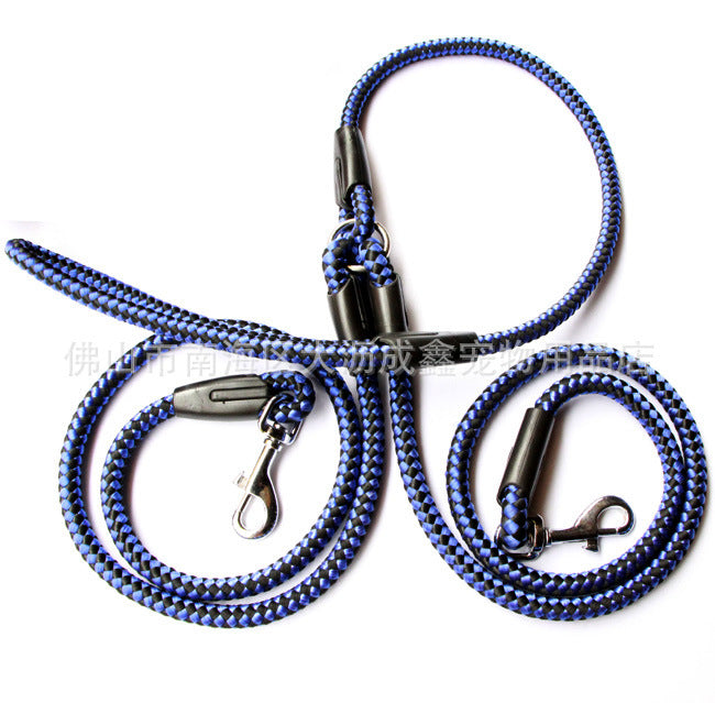 DuoLead Overview: HEAVY DUTY - Our Strong and heavy duty leash is constructed from high-quality real mountain climbing nylon rope. Made with strongest 1/2 inch diameter rock climbing rope and very durable metal clip hook for you and your dog safe. REFLECT