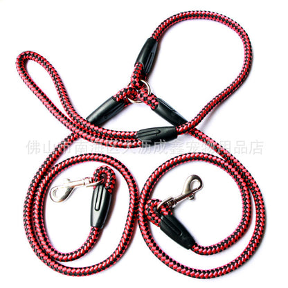 DuoLead Overview: HEAVY DUTY - Our Strong and heavy duty leash is constructed from high-quality real mountain climbing nylon rope. Made with strongest 1/2 inch diameter rock climbing rope and very durable metal clip hook for you and your dog safe. REFLECT