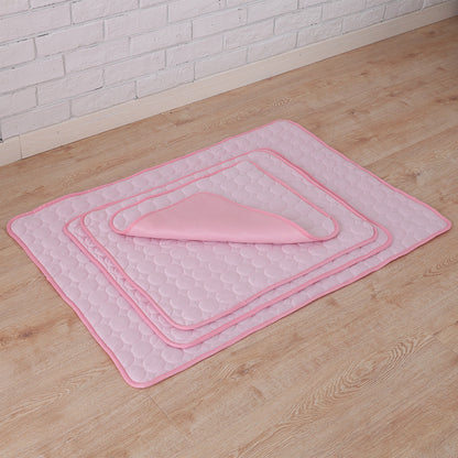 ChillPaw™ Cooling Pad Overview: 1. This mat can train dogs to learn to positioned defecation 2. Adopting the high-quality material, it can absorb the urine quickly, not easy to leak back. 3. Anti slid bottom can prevent the dogs from moving the pad becaus