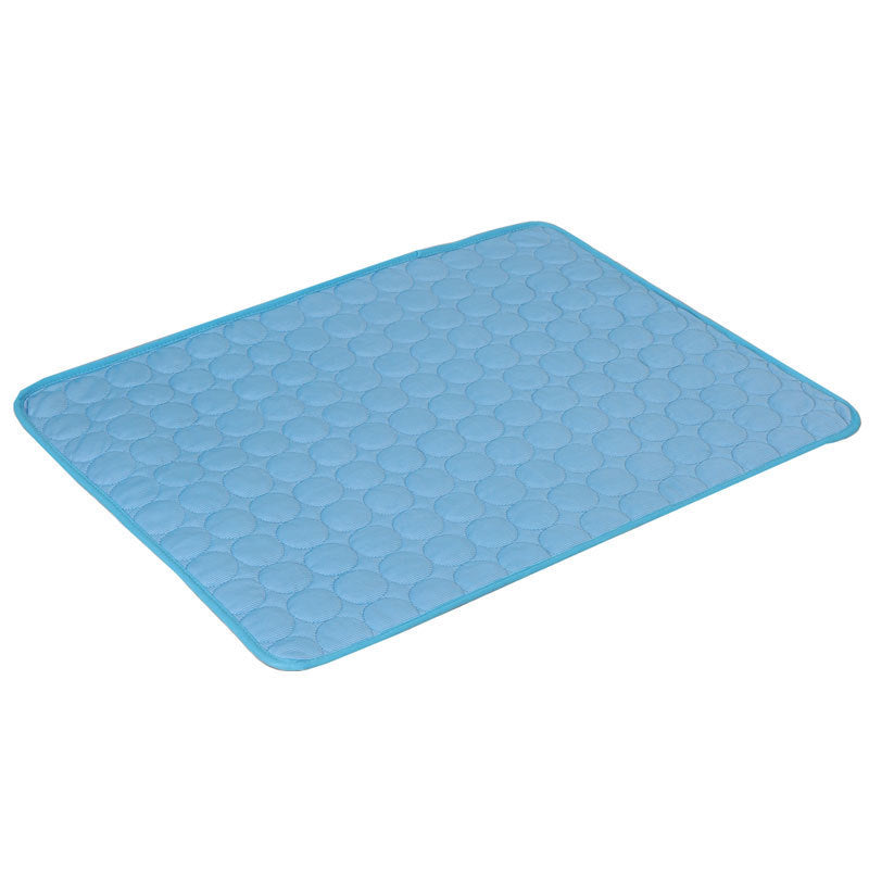 ChillPaw™ Cooling Pad Overview: 1. This mat can train dogs to learn to positioned defecation 2. Adopting the high-quality material, it can absorb the urine quickly, not easy to leak back. 3. Anti slid bottom can prevent the dogs from moving the pad becaus