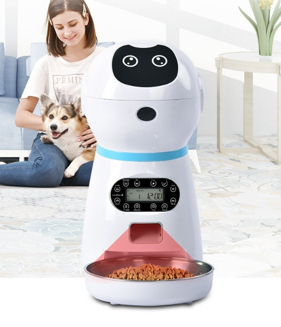 Paw® Feeder ●Grain storage barrel: Removable grain barrel, easy to clean ●Applicable food: 5mm-12mm dry food Manual feeding: single feeding once, about 5g each time ●Automatic feeding: maximum 4 meals per day, maximum 39 servings per meal, approximately 5