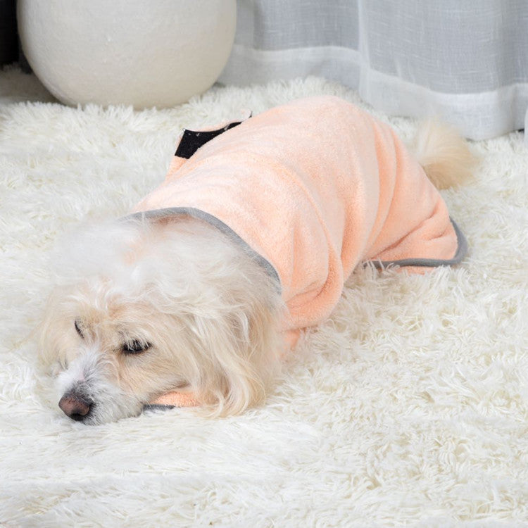 DryPaws™ – Quick-Dry Microfiber Pet Towel & Bathrobe Overview: Fabric is durable and absorbs water well, easy to clean, machine wash is available. This bathrobe can cover your pet's whole body, if your pets take a shower or get wet in the rain, help them