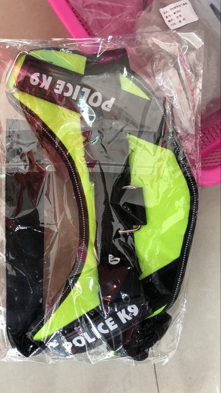 LumiPaw leash Applicable object: dog Material: Polyester Whether it is scalable: scalable Standard Leashes