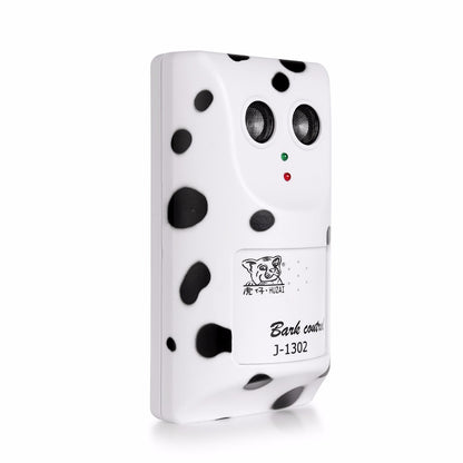 Smart Bark Stopper Train smarter. Bark less. Live quieter. Why This Device is a Must-Have: ✅ Smart Bark Detection – No False Alarms This device is designed to activate only after 3 consecutive barks, which helps filter out false triggers caused by occasio
