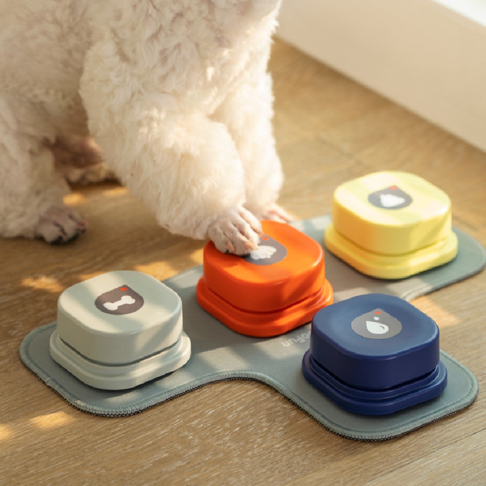 Recordable Pet Talking Buttons – 4 Colors, Fun & Easy Communication Overview: Durable Material: This dog communicator is made of high-quality ABS plastic material, which is environmentally friendly and durable, and you can use it for a long time. Easy to