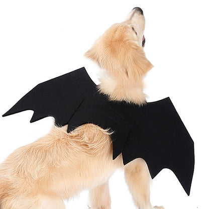 BatPup™ Winged Costume Product Features / Features: a cool dog accessory 1. The material uses black felt cloth, which is light in texture and wears no restraint. 2. The whole product is black, the lines are smooth and smooth, and the bat's mysterious cool