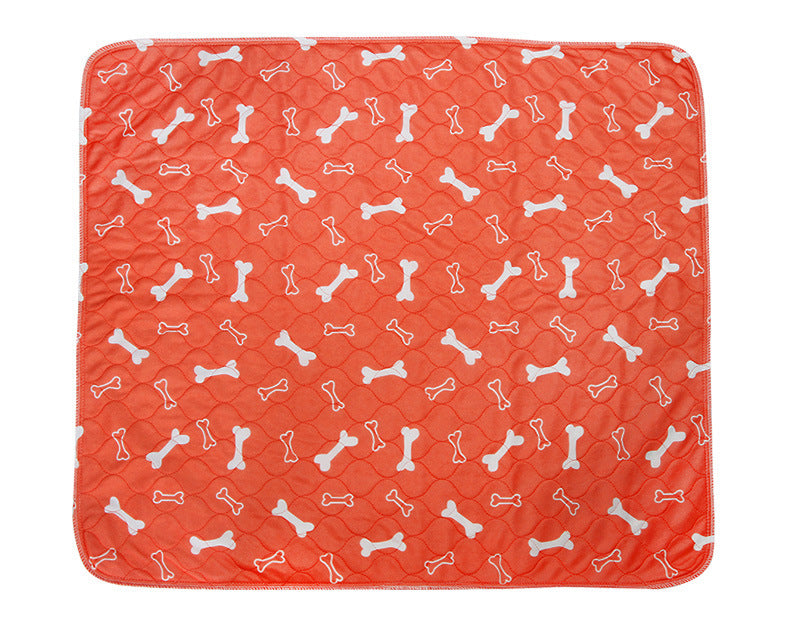 Leak-Proof Pet Training Pad – Durable & High Absorption Overview: Absorb water and keep urine clean and warm Warm and comfortable, soft, reusable Strong water absorption, instantly absorbs water. The urinary barrier layer does not leak water, does not bal