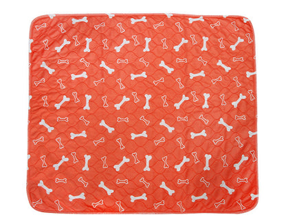 Leak-Proof Pet Training Pad – Durable & High Absorption Overview: Absorb water and keep urine clean and warm Warm and comfortable, soft, reusable Strong water absorption, instantly absorbs water. The urinary barrier layer does not leak water, does not bal