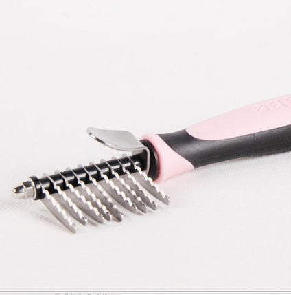 GoPaw™ – Pet Traction Rope & Grooming Kit Combo Overview: 1. Contains almost all the necessities 2. It is lightweight and easy-taking. Specification: Material: plastic + stainless steel Color: blue, pink Package Content: Plastic beauty kit *1 30kg pulling