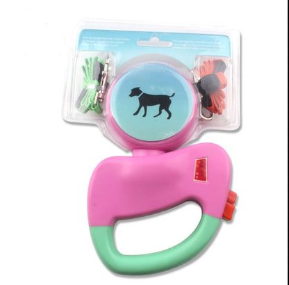 TwinTrek Overview 1.Packing: sucking plastic and self-sealing bag 2.Accessories: the basic accessories are cab been buckle 3.Usage: this product allows you to freely control your dog's free activity space while you control your pet dog. You can enjoy the