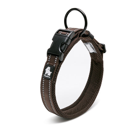 LumiLeash Describe: Type: reflective 3M soft padded dog collar Material: mesh, nylon, 3M reflective Color: orange, black, neon yellow, blue, fuchsia... Feature: 1. The nylon webbing with 3M reflective material ensures good visibility and safety when walki