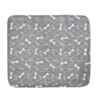 Leak-Proof Pet Training Pad – Durable & High Absorption Overview: Absorb water and keep urine clean and warm Warm and comfortable, soft, reusable Strong water absorption, instantly absorbs water. The urinary barrier layer does not leak water, does not bal