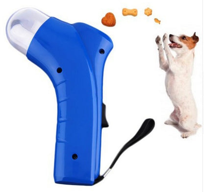 PawZap Treat Launcher Overview: It comes with a wrist strap, that makes it very portable. The handle is designed to give you a comfortable grip. Perfect for dogs and cats, easy to load and fun to use. This toy is great interactive fun for you and your dog