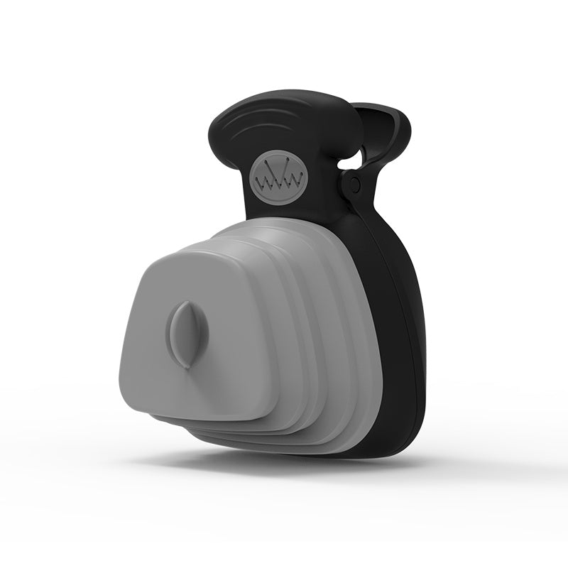 Pet Dog Poop Bag Dispenser Travel Foldable Poop Spoon Product information: Product Name: Folding Toilet Picker Brand: SUPER DESIGN (Supp Design) Use: outdoor poop picking Material: silicone, plastic size: Large: 18X14.5CM Small: 13.5X10.5CM Colour: Yellow