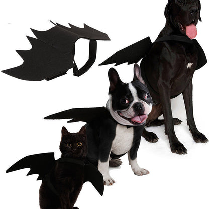 BatPup™ Winged Costume Product Features / Features: a cool dog accessory 1. The material uses black felt cloth, which is light in texture and wears no restraint. 2. The whole product is black, the lines are smooth and smooth, and the bat's mysterious cool