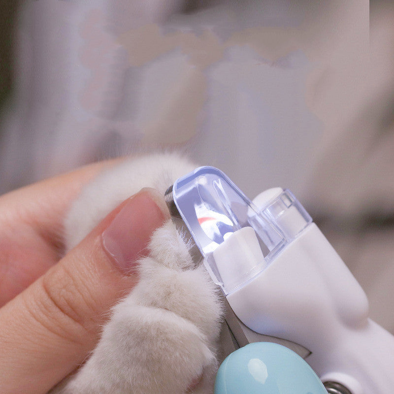 GlowTrim™ – LED Electric Nail Grinder for Dogs & Cats Trim your pet’s nails safely and easily with the GlowTrim™ LED Pet Nail Grinder – designed to give you precision, visibility, and peace of mind. Built-In LED Light: Illuminates your pet’s nails to help