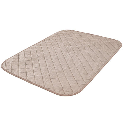 BambooPaw™ Training Pad Overview: This cooling mat is lightweight and easy to fold up for carry, good for using indoors, outdoors and traveling. Putting the mat on the floor, sofa, pet bad, car seat, lawn and anywhere outside under the shadow is perfect.