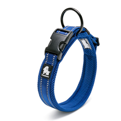 LumiLeash Describe: Type: reflective 3M soft padded dog collar Material: mesh, nylon, 3M reflective Color: orange, black, neon yellow, blue, fuchsia... Feature: 1. The nylon webbing with 3M reflective material ensures good visibility and safety when walki