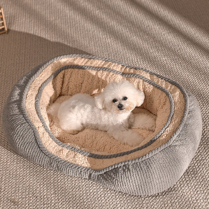 SnugNest™ – All-Season Bed for Small & Medium Dogs Treat your pup to year-round comfort with the SnugNest™ All-Season Dog Bed – specially designed for small and medium-sized dogs who love to relax in style. ️ 4-Season Versatility: Breathable for summer, w