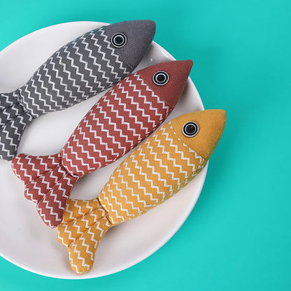 Interactive Catnip Fish – Teething & Play Pillow for Kittens Cozy Companion: Our catnip fish kicker toys are all made of soft plush material and baby-level cotton, soft and comfortable enough for your feline friends to snuggle and chew. Organic Catnip Fil