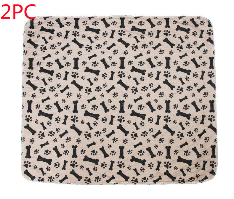 Leak-Proof Pet Training Pad – Durable & High Absorption Overview: Absorb water and keep urine clean and warm Warm and comfortable, soft, reusable Strong water absorption, instantly absorbs water. The urinary barrier layer does not leak water, does not bal