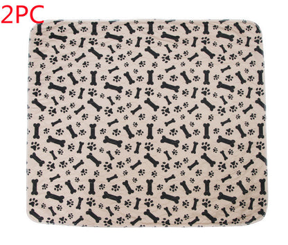 Leak-Proof Pet Training Pad – Durable & High Absorption Overview: Absorb water and keep urine clean and warm Warm and comfortable, soft, reusable Strong water absorption, instantly absorbs water. The urinary barrier layer does not leak water, does not bal