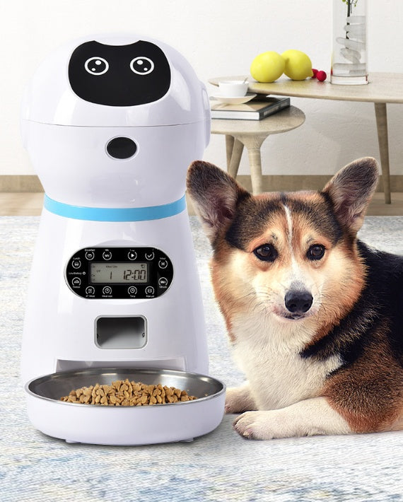 Paw® Feeder ●Grain storage barrel: Removable grain barrel, easy to clean ●Applicable food: 5mm-12mm dry food Manual feeding: single feeding once, about 5g each time ●Automatic feeding: maximum 4 meals per day, maximum 39 servings per meal, approximately 5