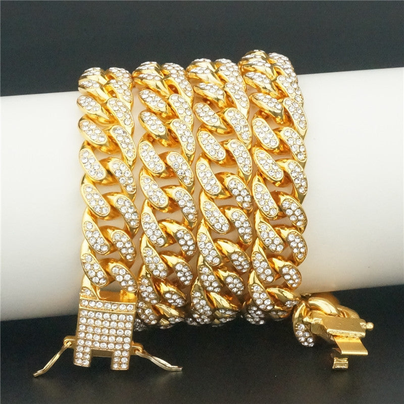Hip Hop Collar Overview: 100% new design and high quality Must-have for fashion women Have a beautiful appearance Specifications: Material: Alloy Applicable objects: General Specification: 20 cm, 40 cm, 45 cm, 50 cm, 60 cm, 70 cm Applicable holiday: weddi