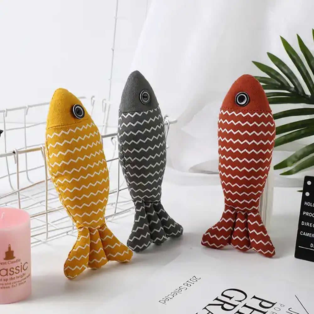 Interactive Catnip Fish – Teething & Play Pillow for Kittens Cozy Companion: Our catnip fish kicker toys are all made of soft plush material and baby-level cotton, soft and comfortable enough for your feline friends to snuggle and chew. Organic Catnip Fil