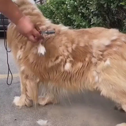DualFur™ – 2-Sided Deshedding & Dematting Pet Comb Product Details： Dual-Sided Design: Start with 9 teeth side for stubborn mats and tangles and finish with 17 teeth side for thinning and de-shedding. Achieve faster and more professional de-matting and gr
