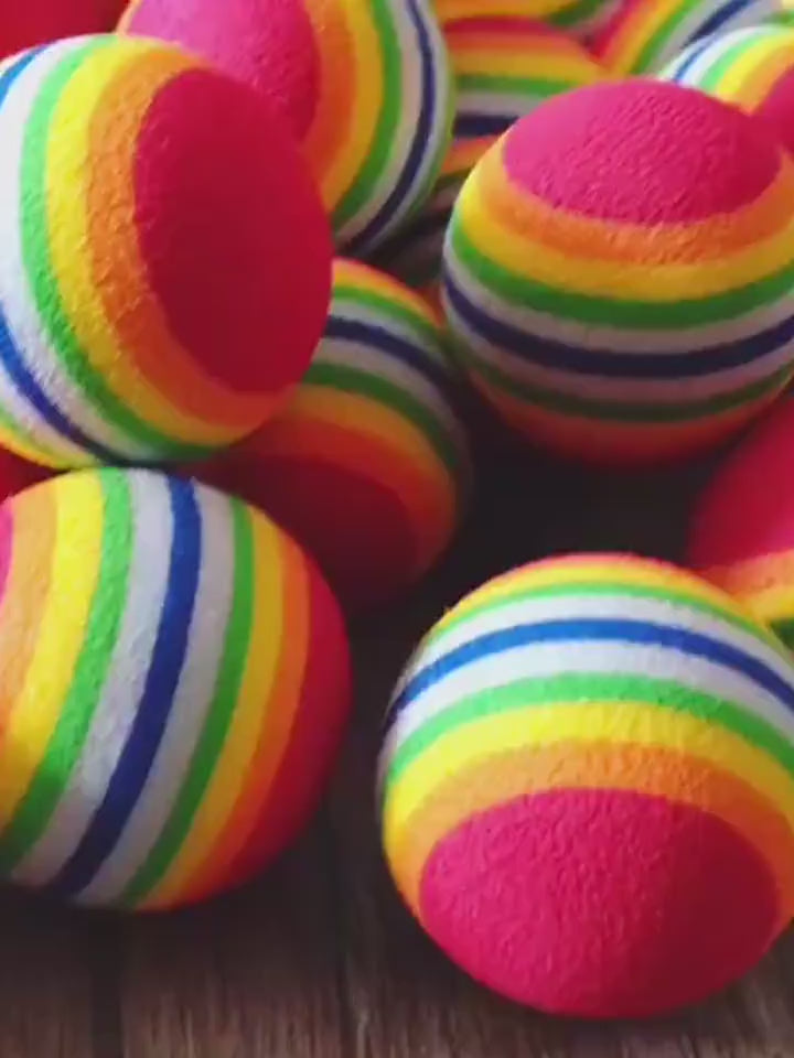 Play Bubble Specification: Model: Cat Dog Play Toy Ball Material: EVA Foam Size: 4.2 cm , 6.3cm Suit for : 3.5cm and 4.2cm for Cat , 6.3cm for Dog Package Included: 2X Pet Toy Balls Feature: 1, Made with non-toxic high quality EVA material, 100% safe for