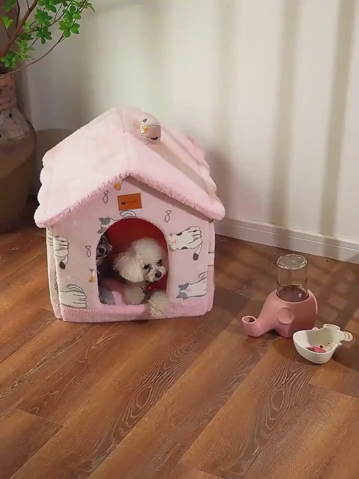SnuggleHaus™ Enclosed Bed Overview: 1.Self-warming Fabric. Premium synthetic plush fur, a combination of comfortable and breathable, cozy, warm. 2.Durable Bottom. Can be placed in a balcony corridor or other places without worrying about sliding, providin