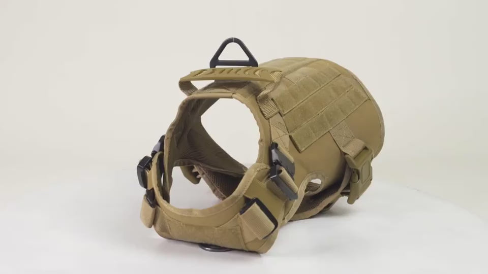 PawForce Vest & Leash Overview: 1. Military-standard Material: Two Metal Shoulder Buckles can bear great pulling force, ensuring your dog is safely harnessed during training, hunting, working, and any other occasion. 2. Practical Design For Versatile use: