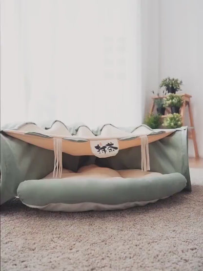 BunnyMaze – Foldable Pet Tunnel & Cozy Bed Combo Overview 1. High-quality material: Polyester keeps your cat comfortable and durable. 2.Collapsible: Easily folded up and can carry to outside. 3.With a mat for the cat to sleep. Specification Name of Produc